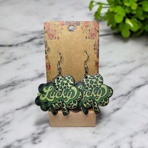✨2‎ for $15✨️ NEW St Patrick's Day Lucky Shamrock Green Wooden Fashion Earrings